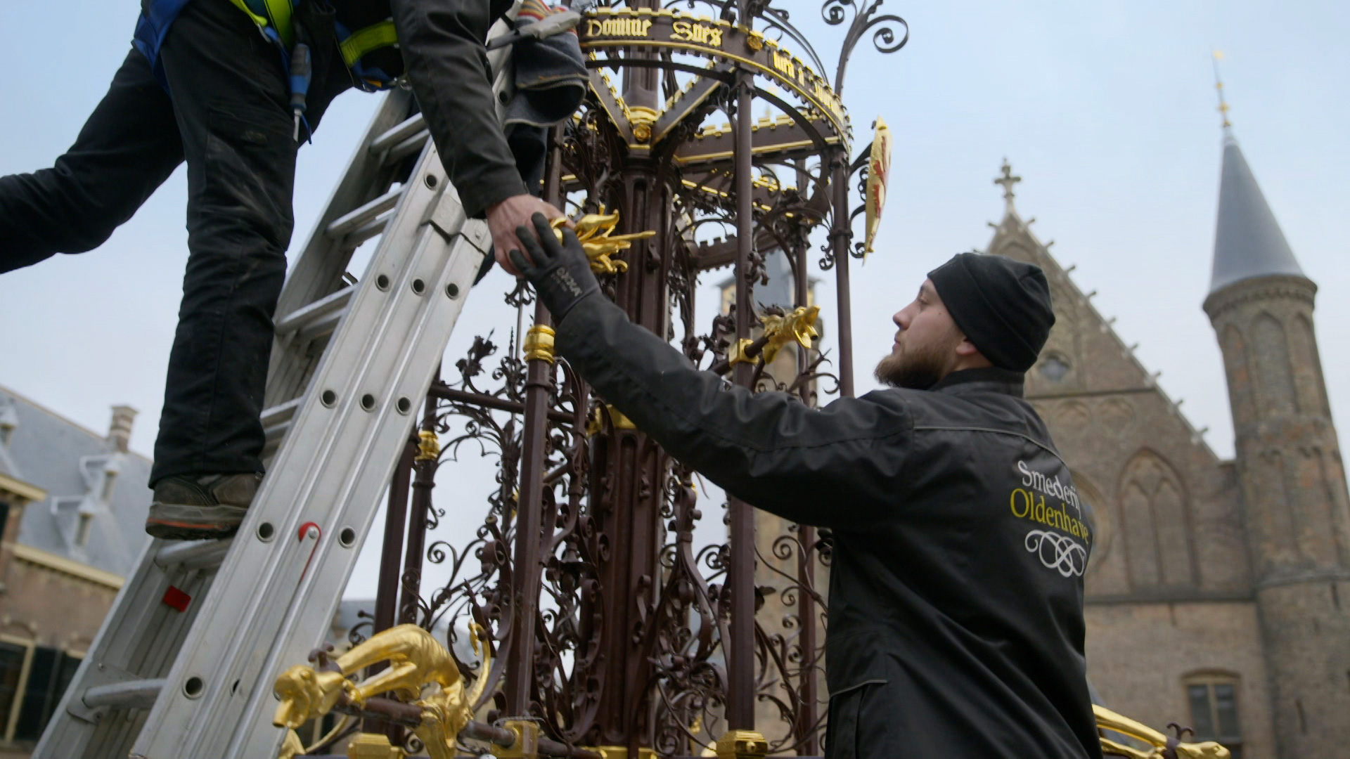 Ondertussen aan de hofvijver renovatie fontein