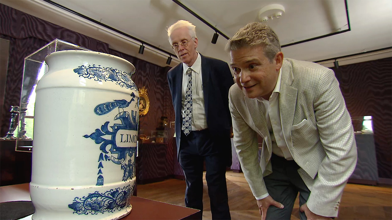 Tussen Kunst en Kitsch Extra: 40 jaar Tussen Kunst en Kitsch tentoongesteld