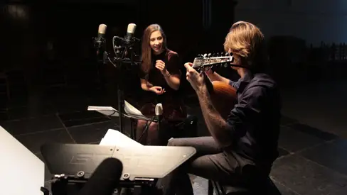 Elisabeth Hetherington en David Mackor tijdens de opname van hun debuut-cd
