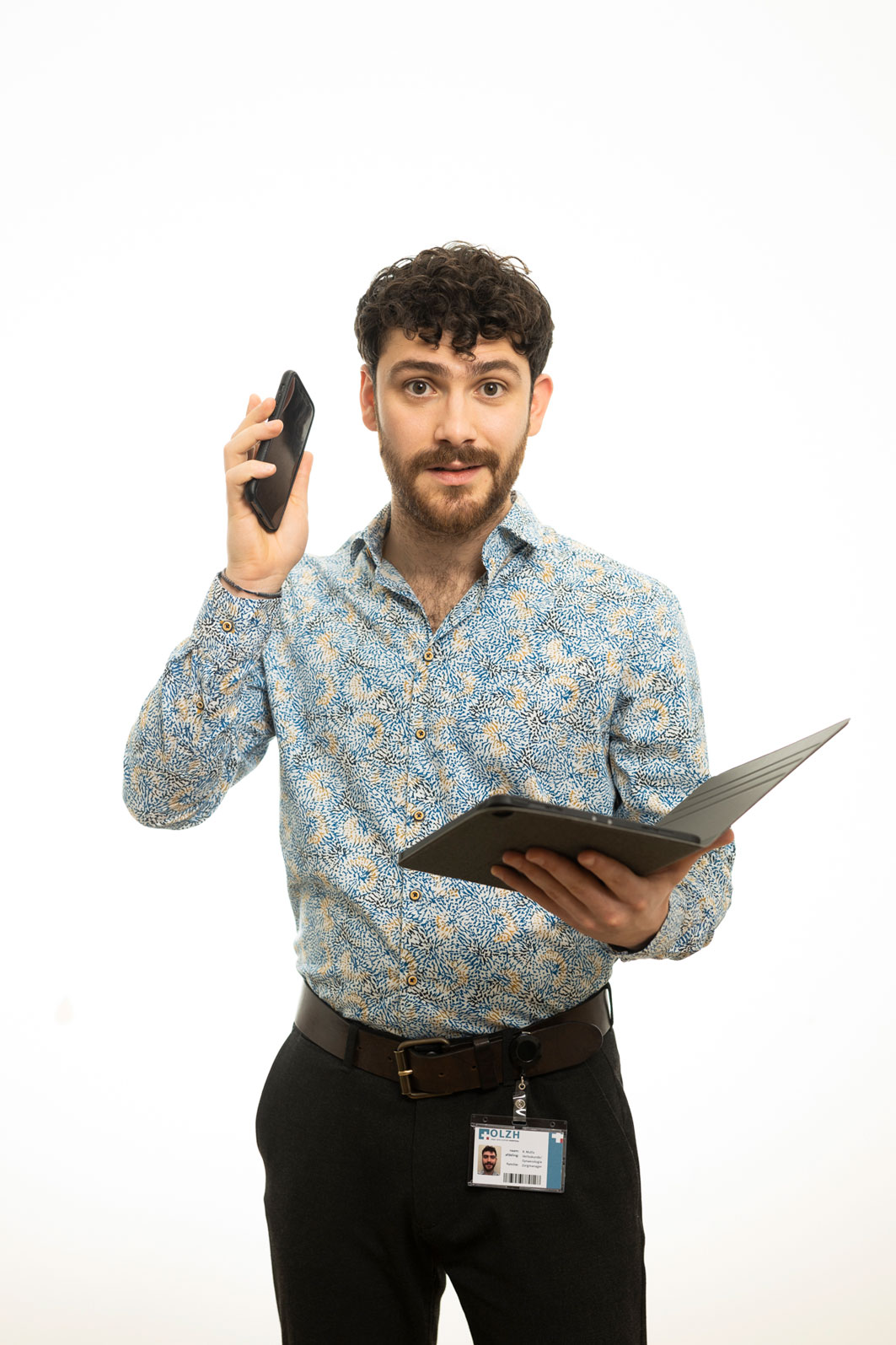 Roy, gespeeld door Sidar Toksö