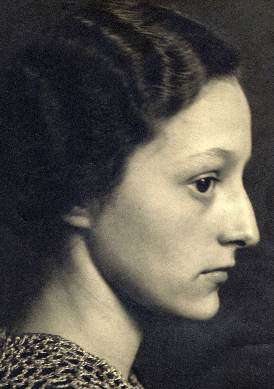 Elisabeth / Elfi (Olga's oma)