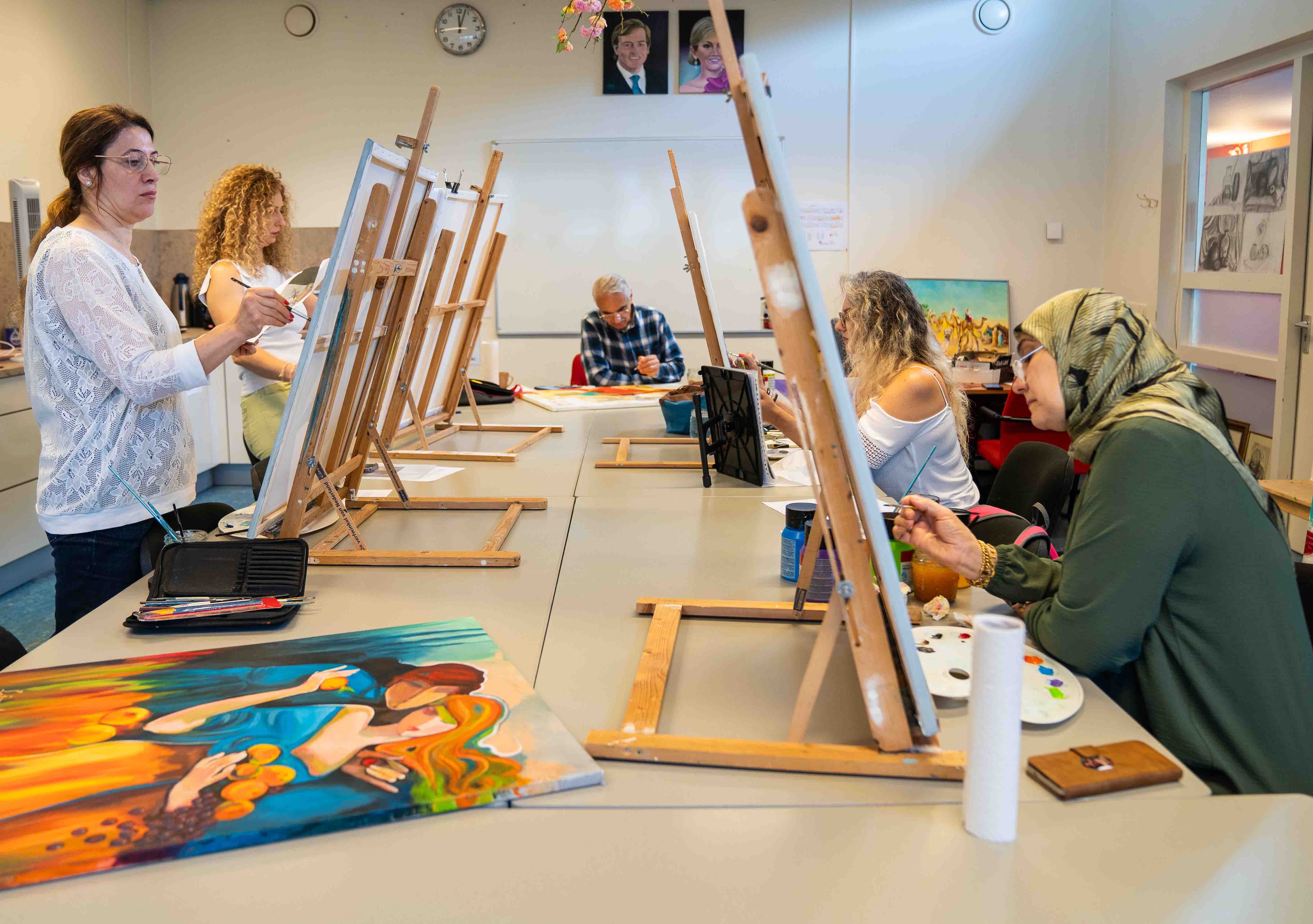 Cursisten Van Kunstenaar Yousif Yaqoub