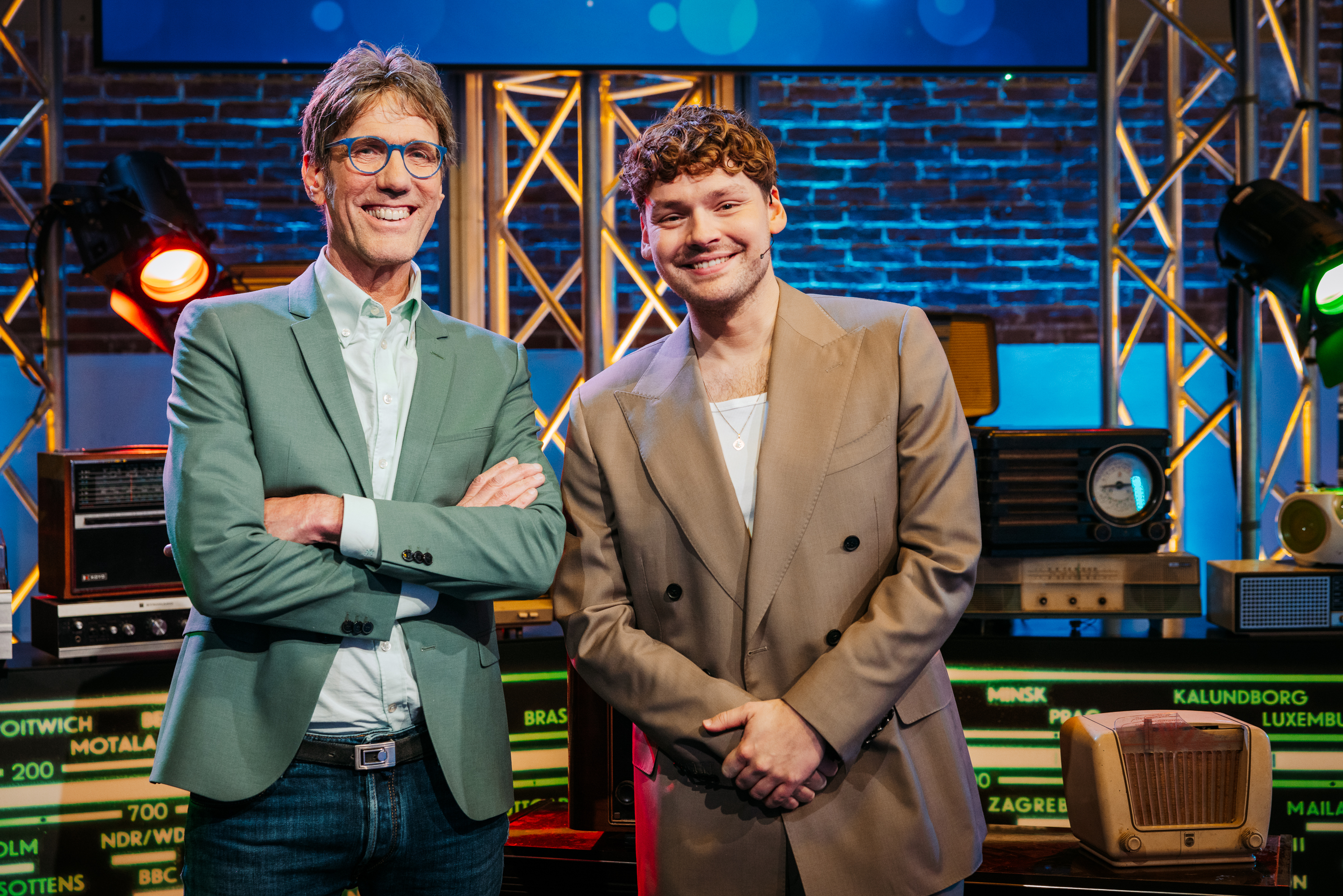 Soy Kroon en Hans Schiffers presenteren Arbeidsvitaminen Quiz Award