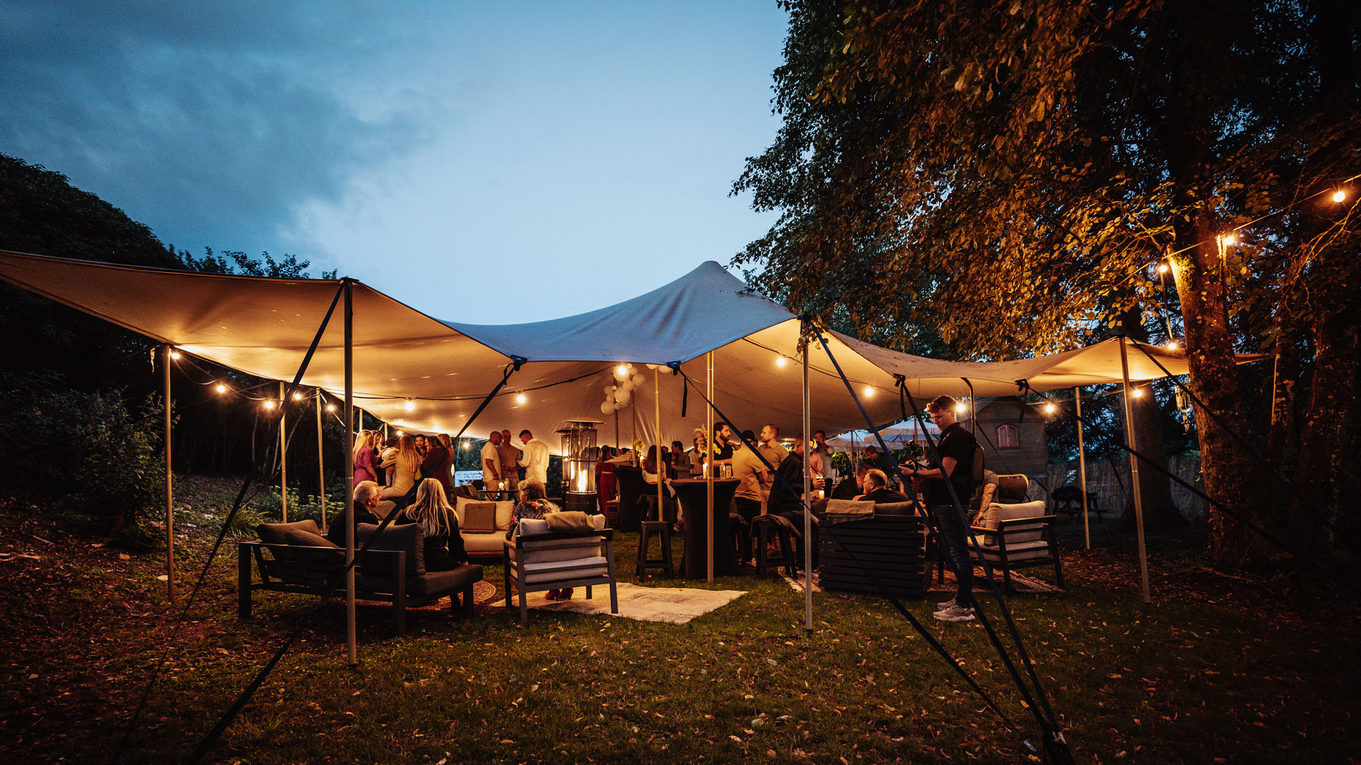 Update Familie Mentink Tuin Avond