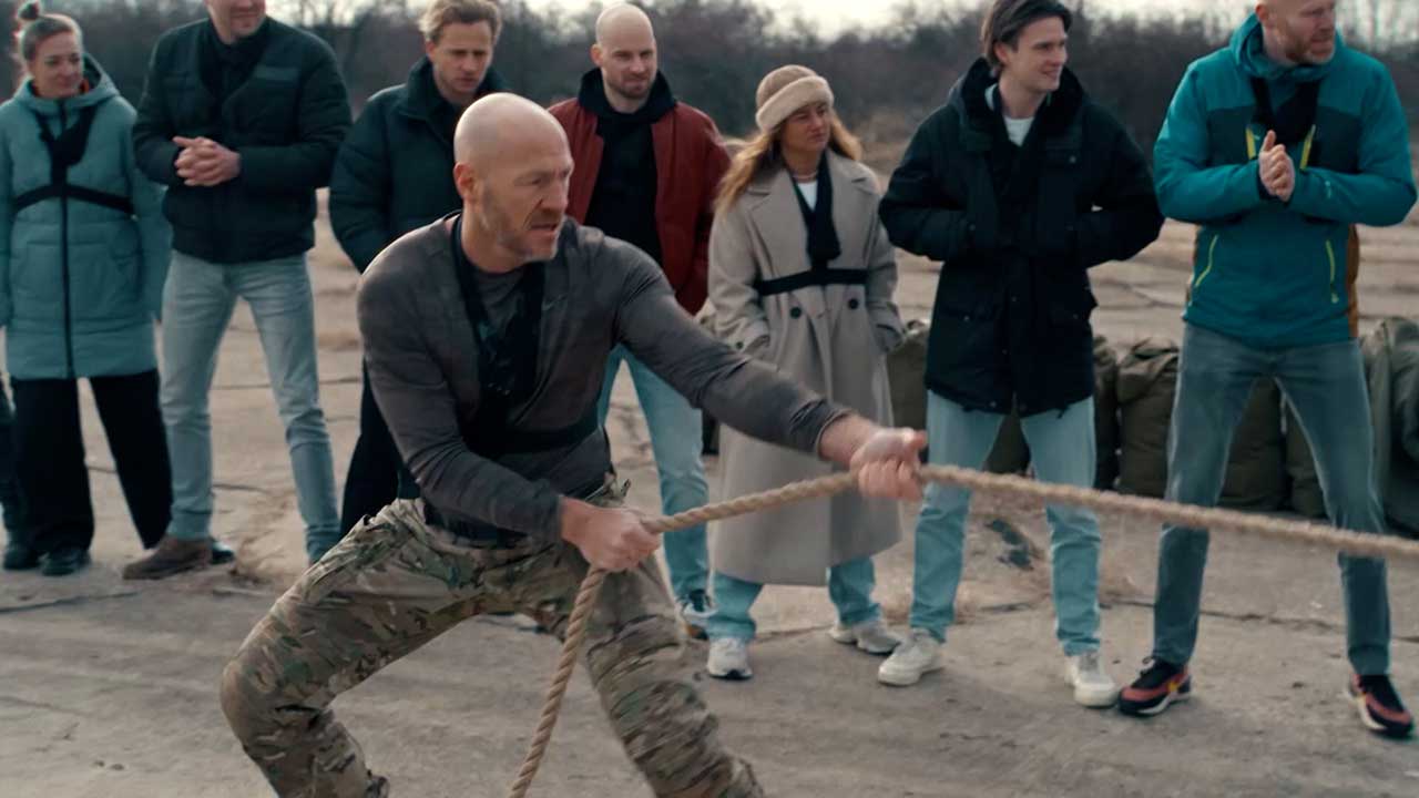 Ray en Dai touwtrekken